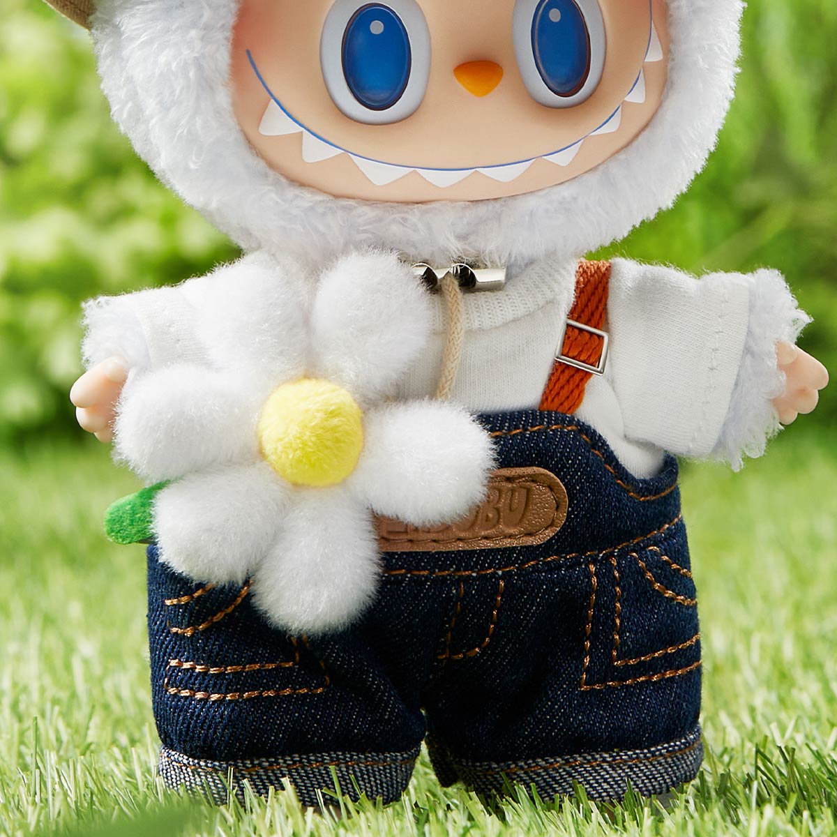Pop Mart The Monsters Labubu Fall in Wild Vinyl Plush Doll Pendant