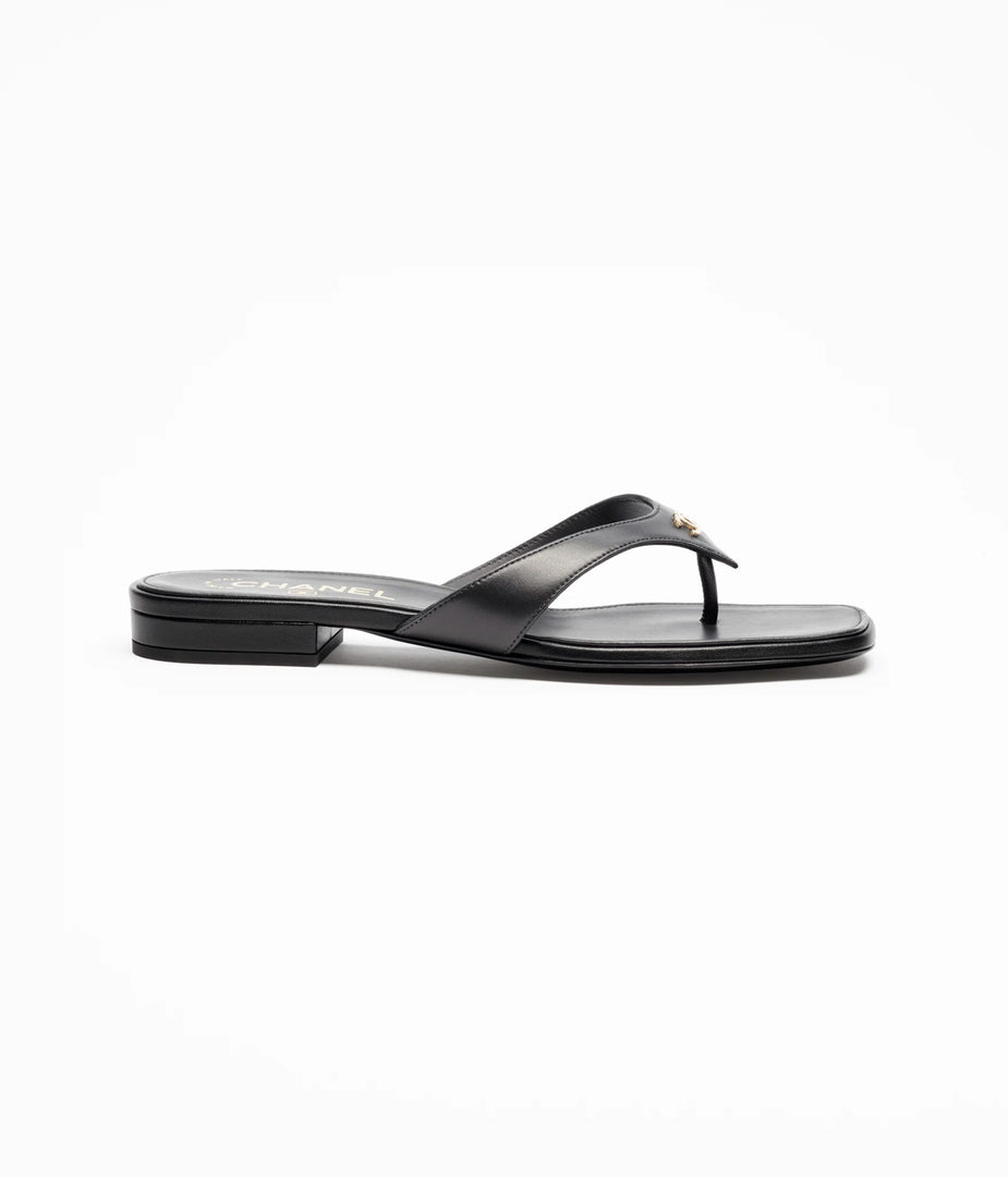 Chanel Thongs Lambskin Black