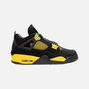 Air Jordan 4 Retro Thunder 2023 sneaker in black nubuck with yellow eyelets, panels and midsole