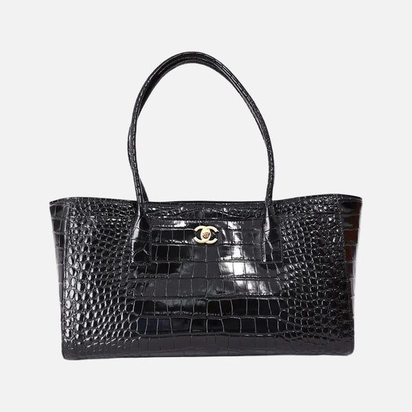 Chanel 26S Matthieu Blazy Crocodile-Embossed Shopping Tote in Black Calfskin with Gold Hardware