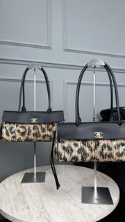 chanel leopard shoulder bags