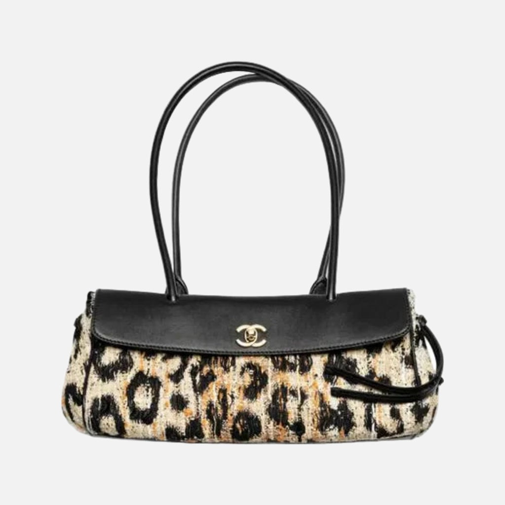 Chanel Small Shopping Bag Metiers D'Art 2026 (Pre-Order)