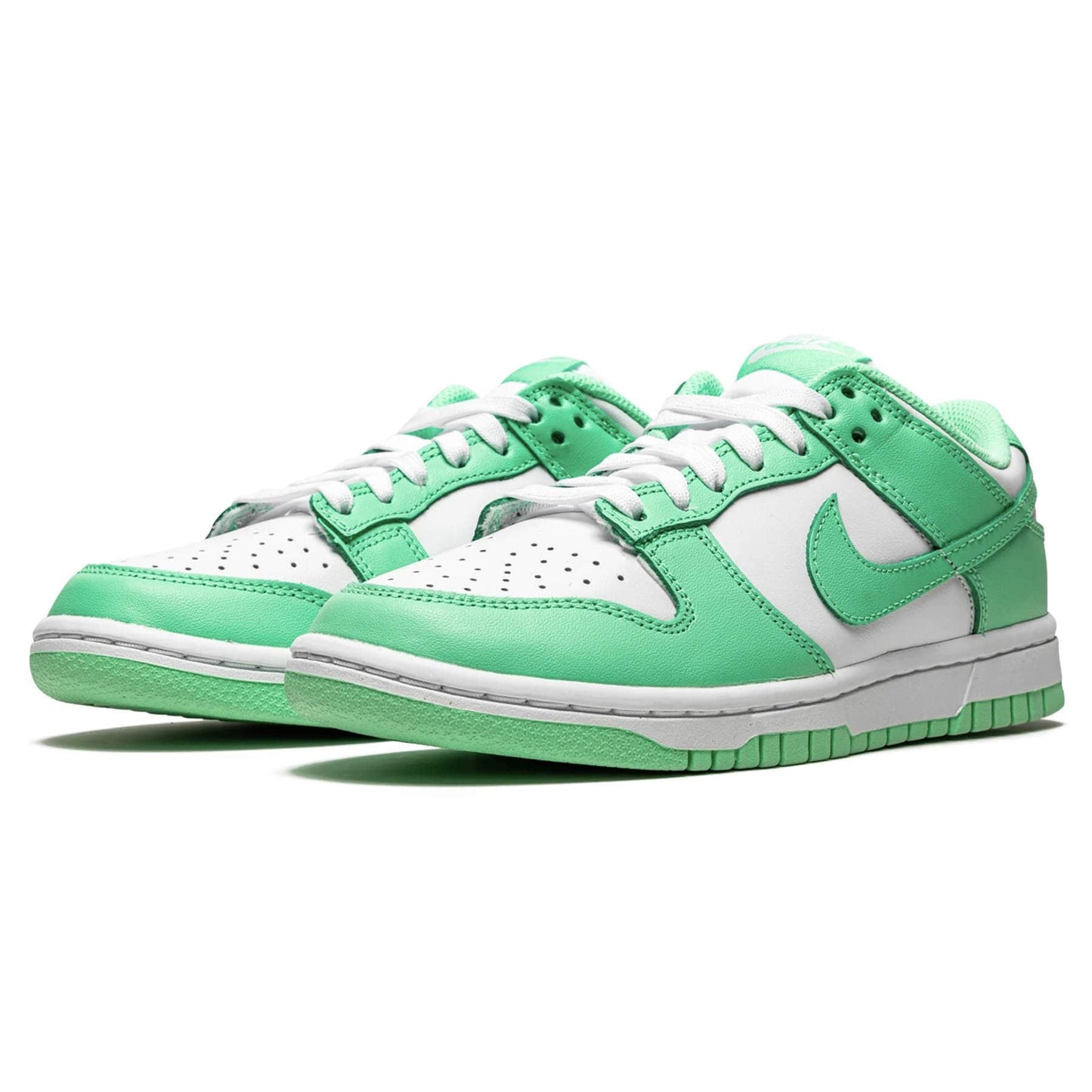 Nike Dunk Low Green Glow (W)