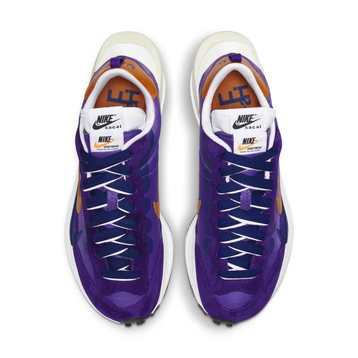 Nike Vaporwaffle Sacai Dark Iris